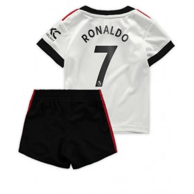 Baby Fußballbekleidung Manchester United Cristiano Ronaldo #7 Auswärtstrikot 2022-23 Kurzarm (+ kurze hosen)